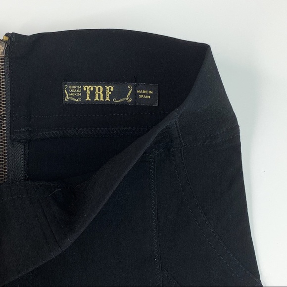 TRF | Skirt - Picture 3 of 3